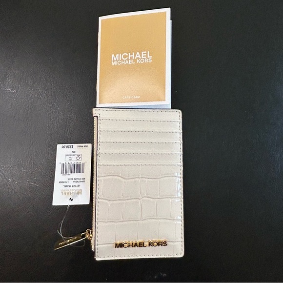 Michael Kors Jet Set Travel Beige Croc-Embossed Card Holder NWT - Picture 1 of 15